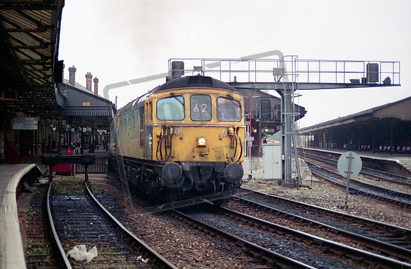 33102 1992-07-16 Salisbury