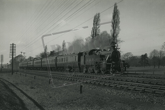 101 1930s near Rugby