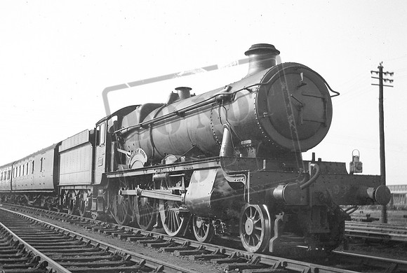 4931 1935 Old Oak