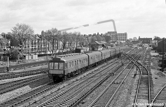 DMU W513xx 1965-05-09 West Ealing