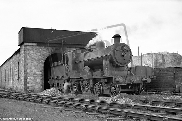 NCC 64 1939-08-14 Cookstown shed