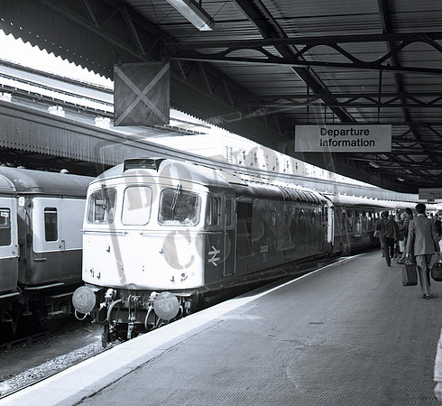 33042 1983-11-17 Bristol TM