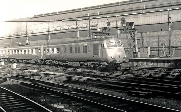 Blue Pullman 1960s Paddington