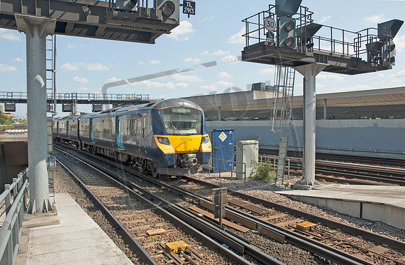 707024 2025-06-16 London Bridge