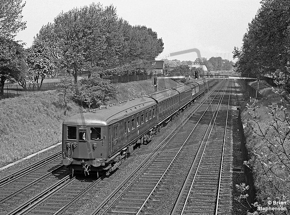 EMU 3019 1963-05-26 Wandsworth Common