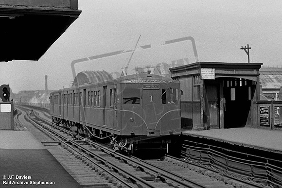 LOR 1 1956-05-14 Huskisson Dock