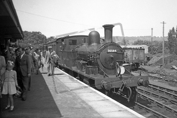30584 1949 Lyme Regis