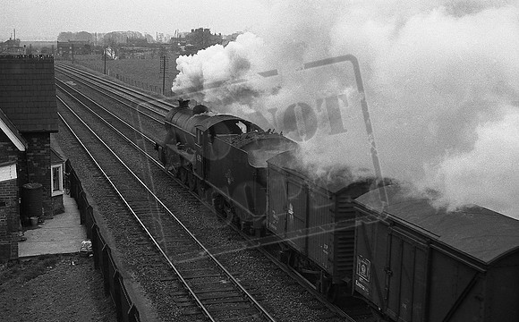 63962 1962-04-26 Melton Ross