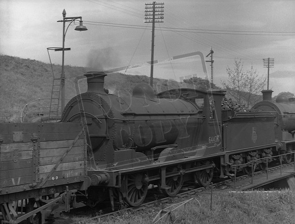 64476 1950-05-28 Dunfermline shed
