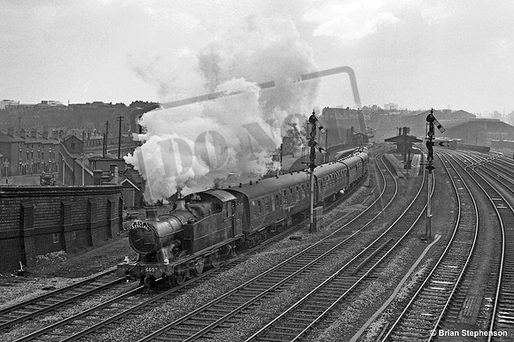 6697 1966-03-27 Hockley
