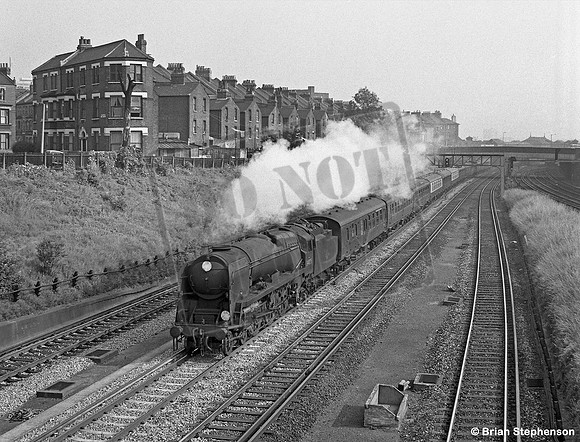 34025 1967-07-07 Clapham Junction
