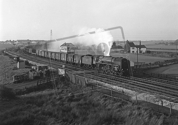 70051 1966-04-28 Winwick Jcn
