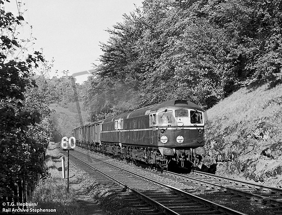 D5306 1960c Glenfarg bank