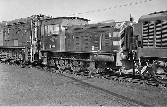 D2551 1965-01-24 Harwich Parkeston Quay