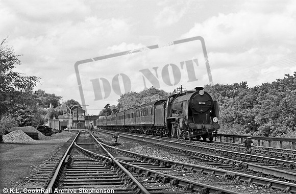 30935 1958-05-31 Hildenborough
