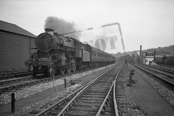 43032 1953c near Millhouses