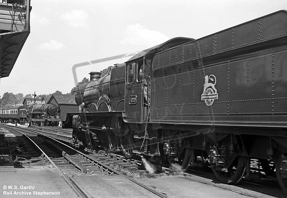 7029 1952-06-23 Exeter St Davids