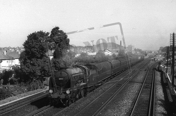 30921 1960-06-18 Petts Wood station -ROS-1509-913