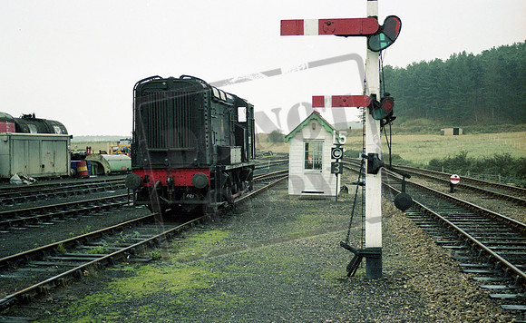 08 1980s Weybourne NNR  -ROneg-1706-392