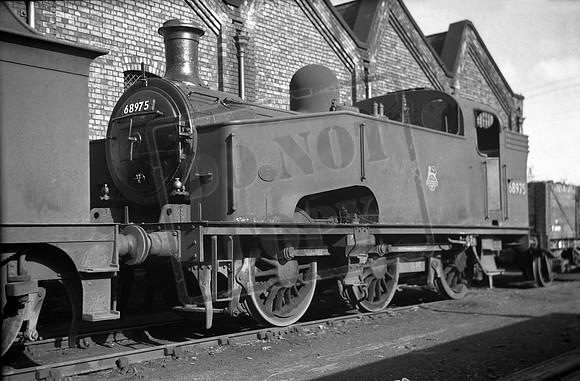68975 1950s Ardsley shed