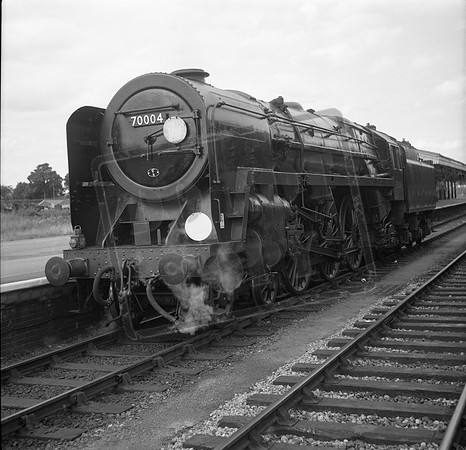 70004 1966-08-14 Westbury-ROneg-1410-240
