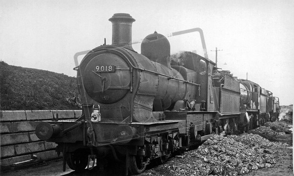 9018 1950s Oxford shed