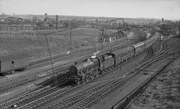 45654 1959-05-14 Wellingborough