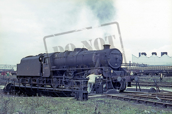 44917 1968 Crewe South
