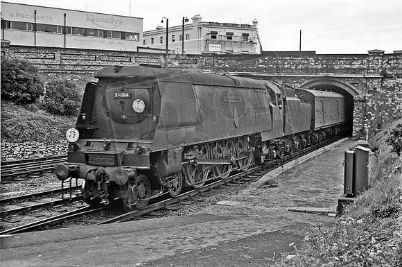 34064 1964-08-25 Bournemouth