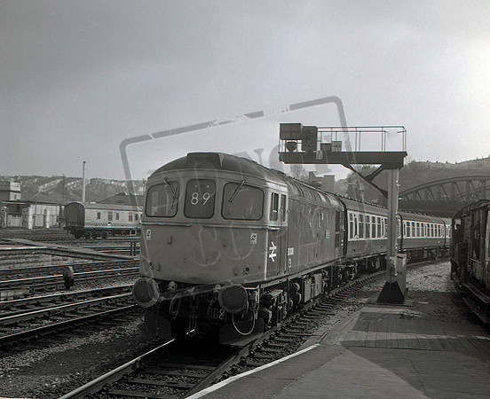 33008 1981-04-03 Bristol TM