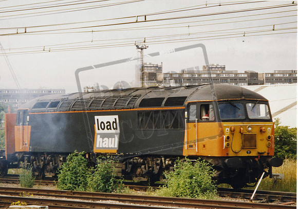56107 2003-06-19 Bromley by Bow