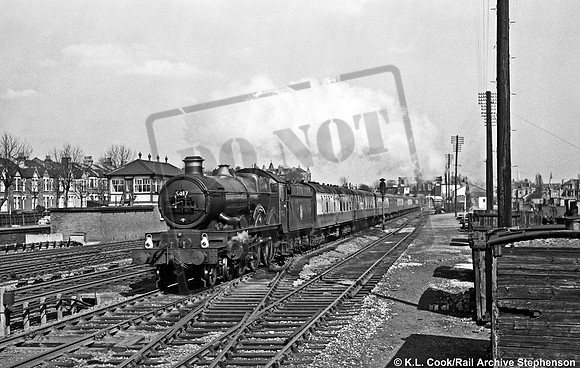 5017 1958-04-12 West Ealing
