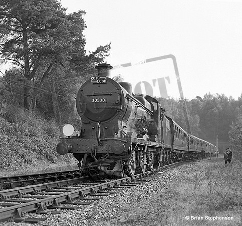 30530 1964-10-18 Midhurst