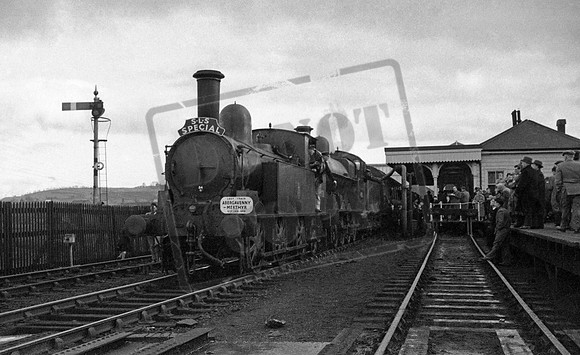 58926 49121 1958-01-05 Brynmawr