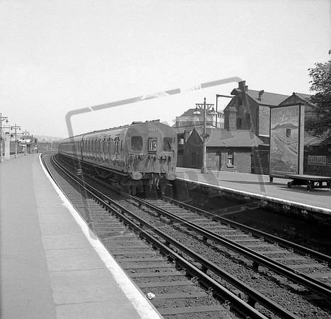 EMU 4647 1956-05-27 East Croydon