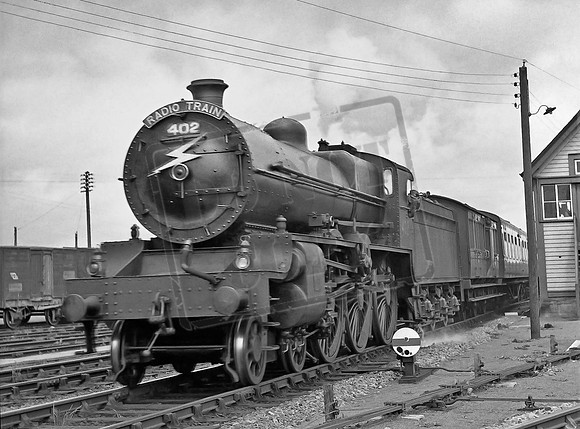 CIE 402 Radio Train 1954-06-15 Mallow