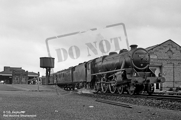 44717 1960s Loughborough Central