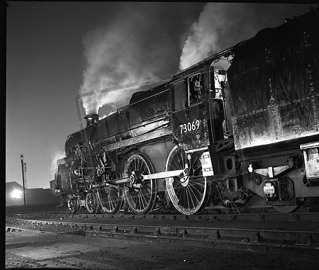 73069 1968 Patricroft before working early morning newspaper train to Leeds-ROneg-JCs-403