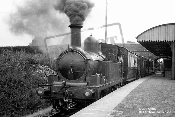 1428 1932-06 Dauntsey Junction
