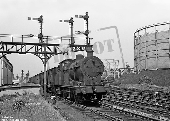 44146 1963-06-01 Bath Green Park
