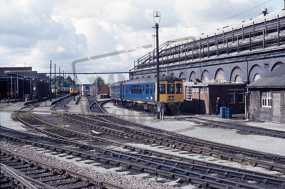 DMU class 100 1983-03 Chester MPD