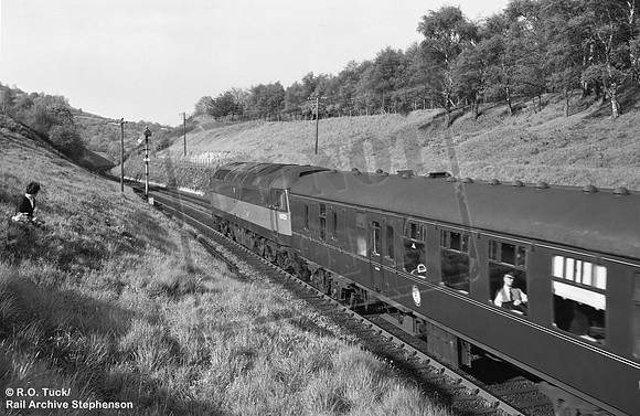 D1723 1964-05-16 Llanvihangel