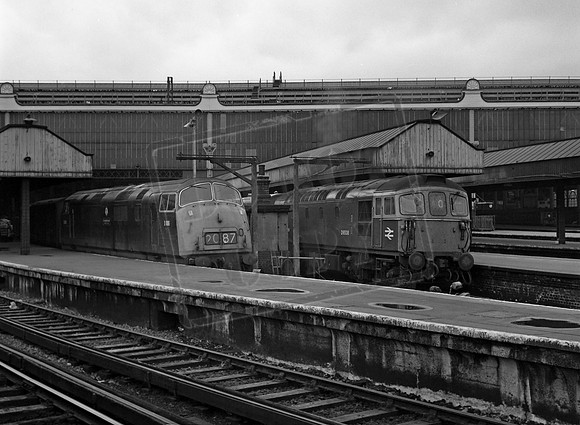 D806 D6538 1970c London Waterloo