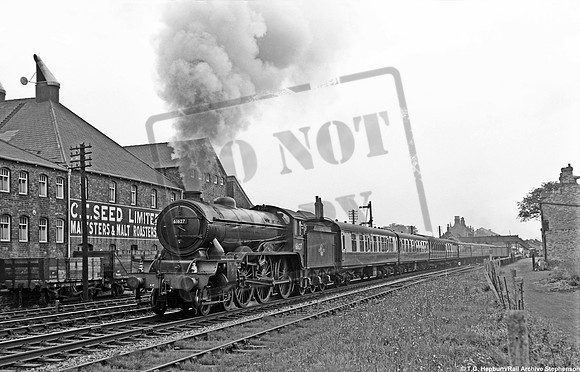 61627 1957-08-24 Worksop