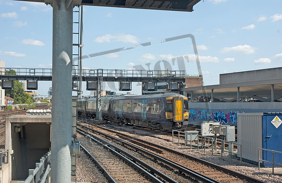 375803 2025-06-16 London Bridge