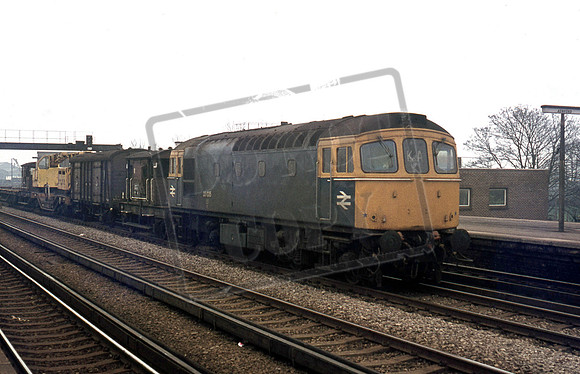 33035 1977-03-26 Ashford