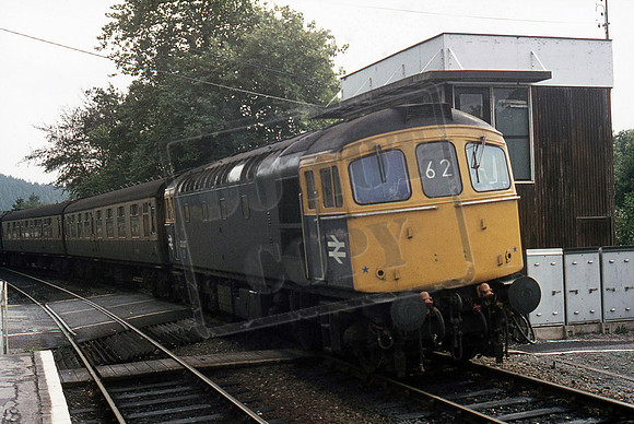 33007 1976 Eggsford