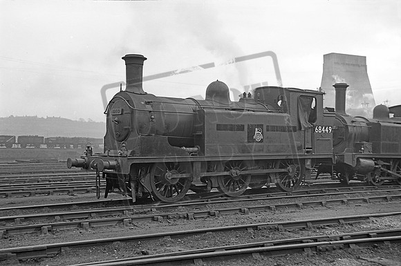 68449 19541 Eastfield shed