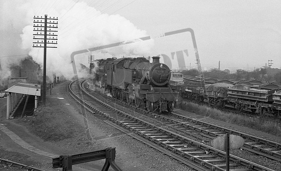 42630 76031 1961-12-26 Northampton
