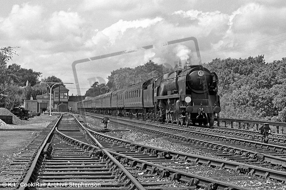 34027 1958-05-31 Hildenborough